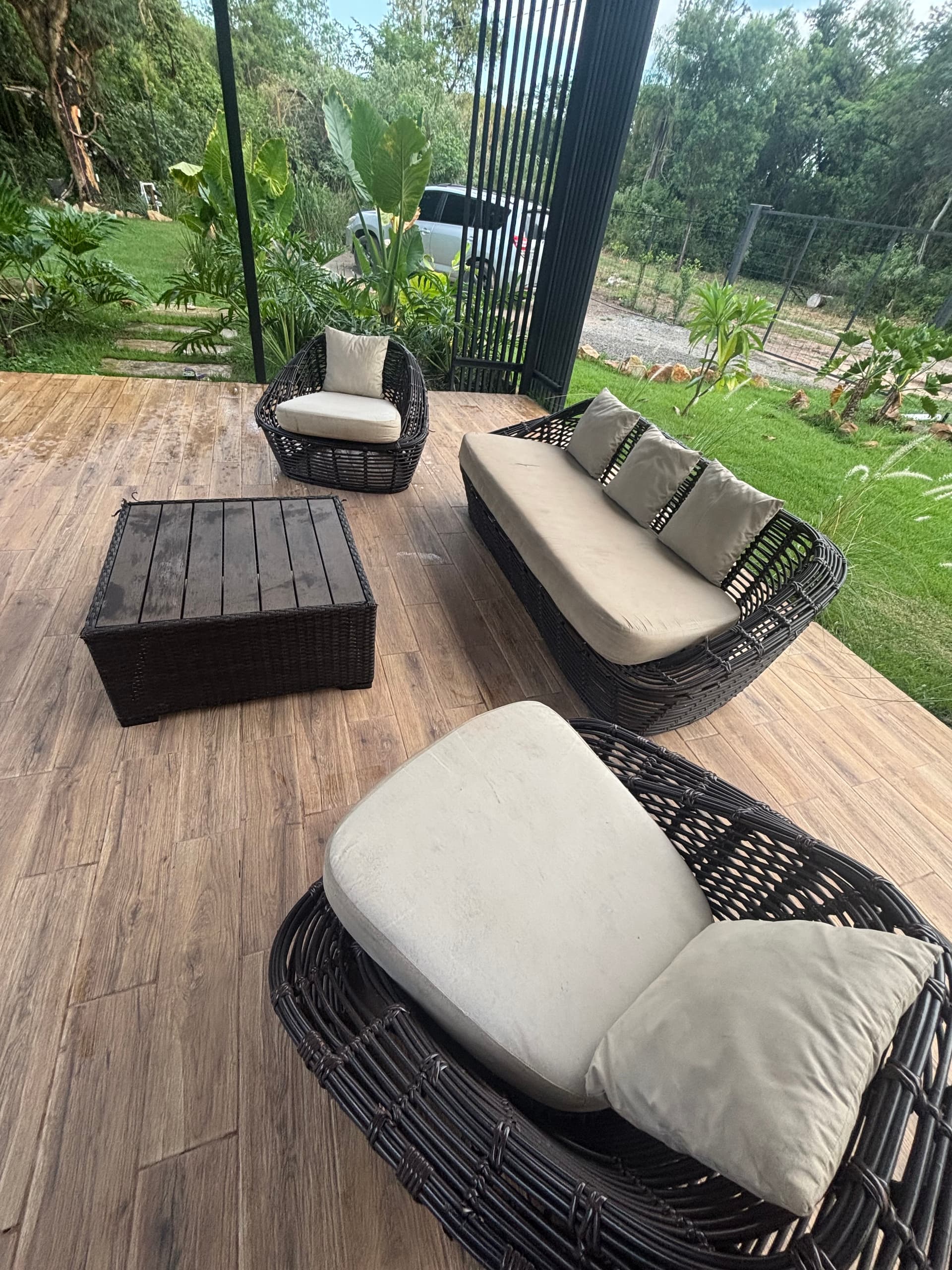 Photo by https://trato-hecho.nyc3.digitaloceanspaces.com/nextImages/(2)-juego-de-sillones-3-IMG_2984.jpeg