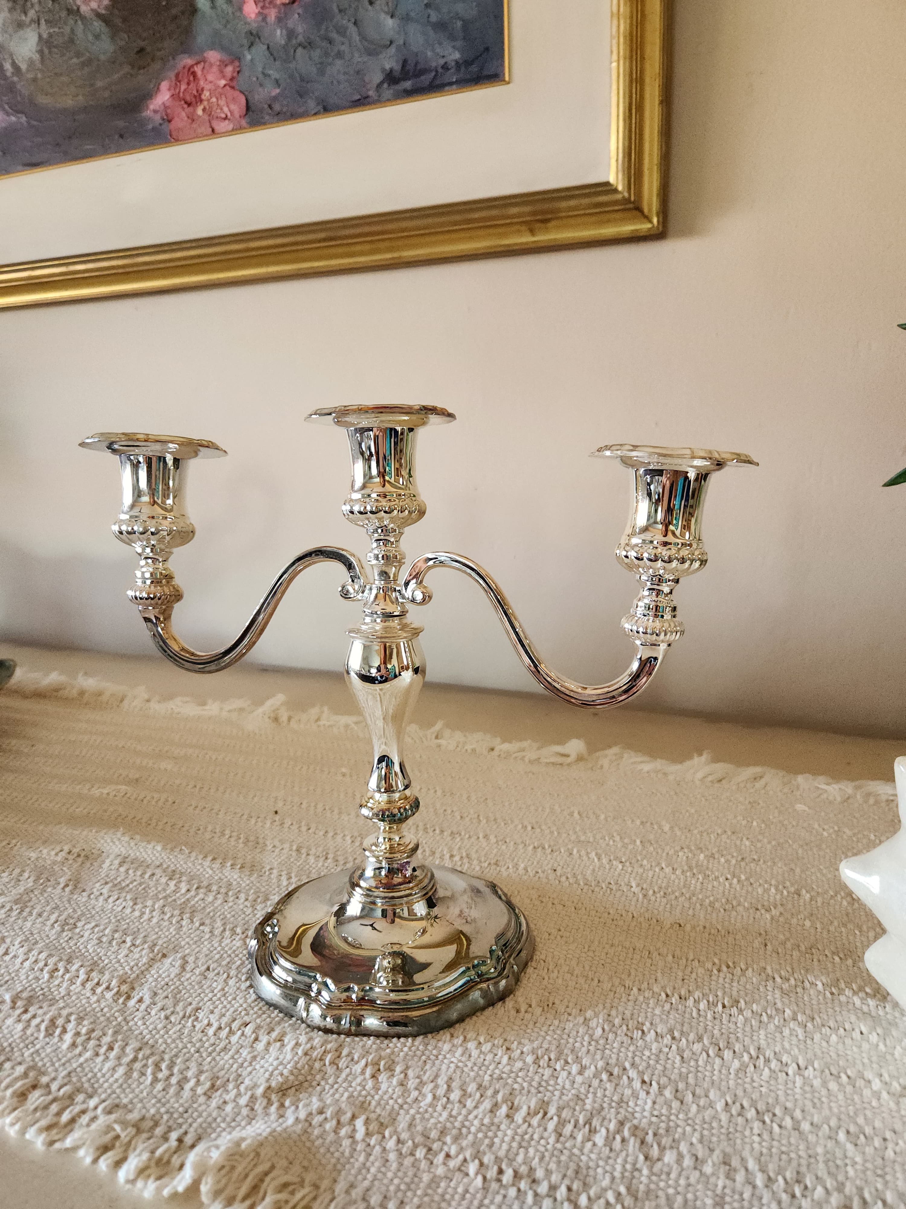 Candelabro de plata de 3 brazos