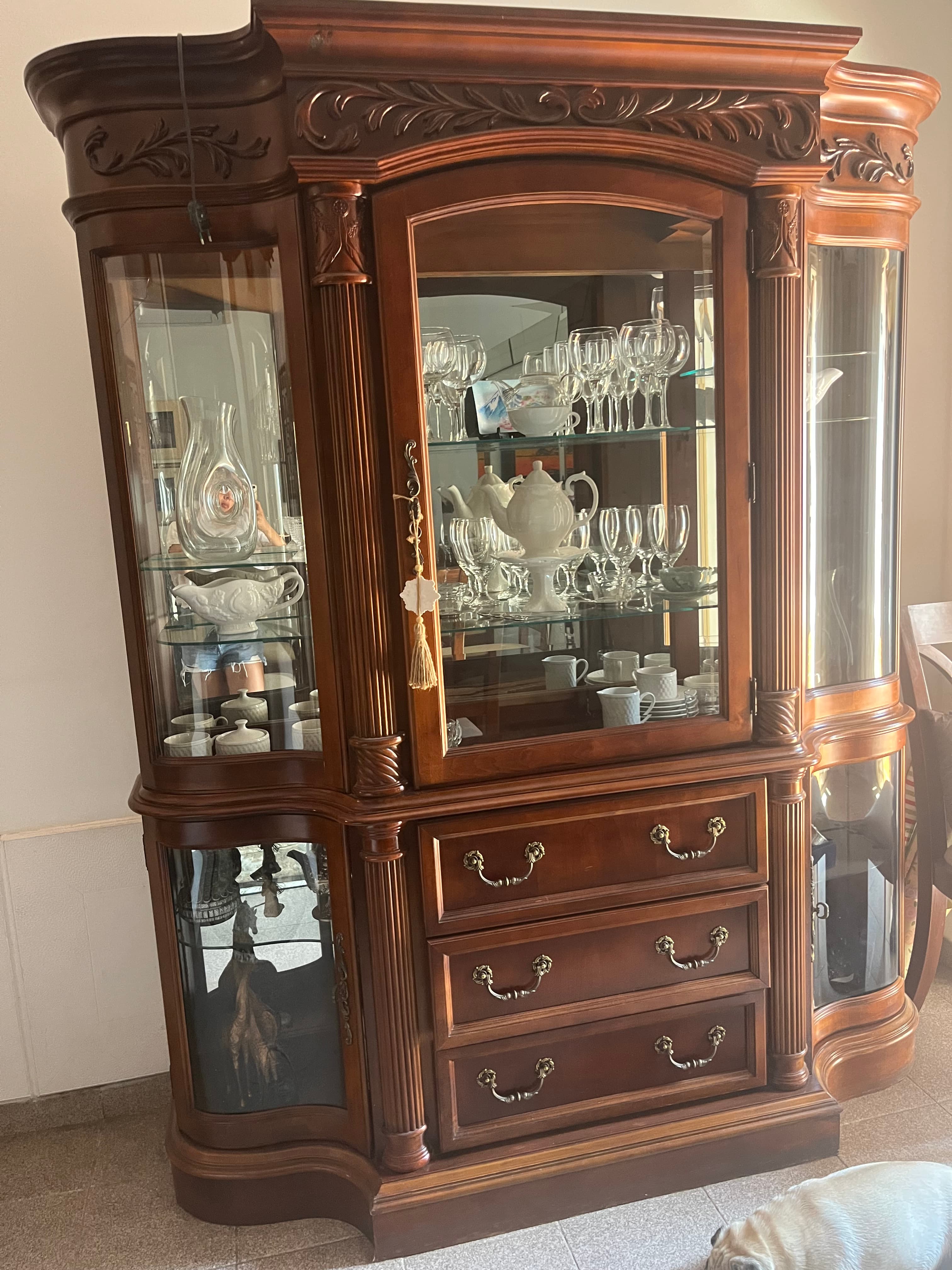 Mueble clásico 