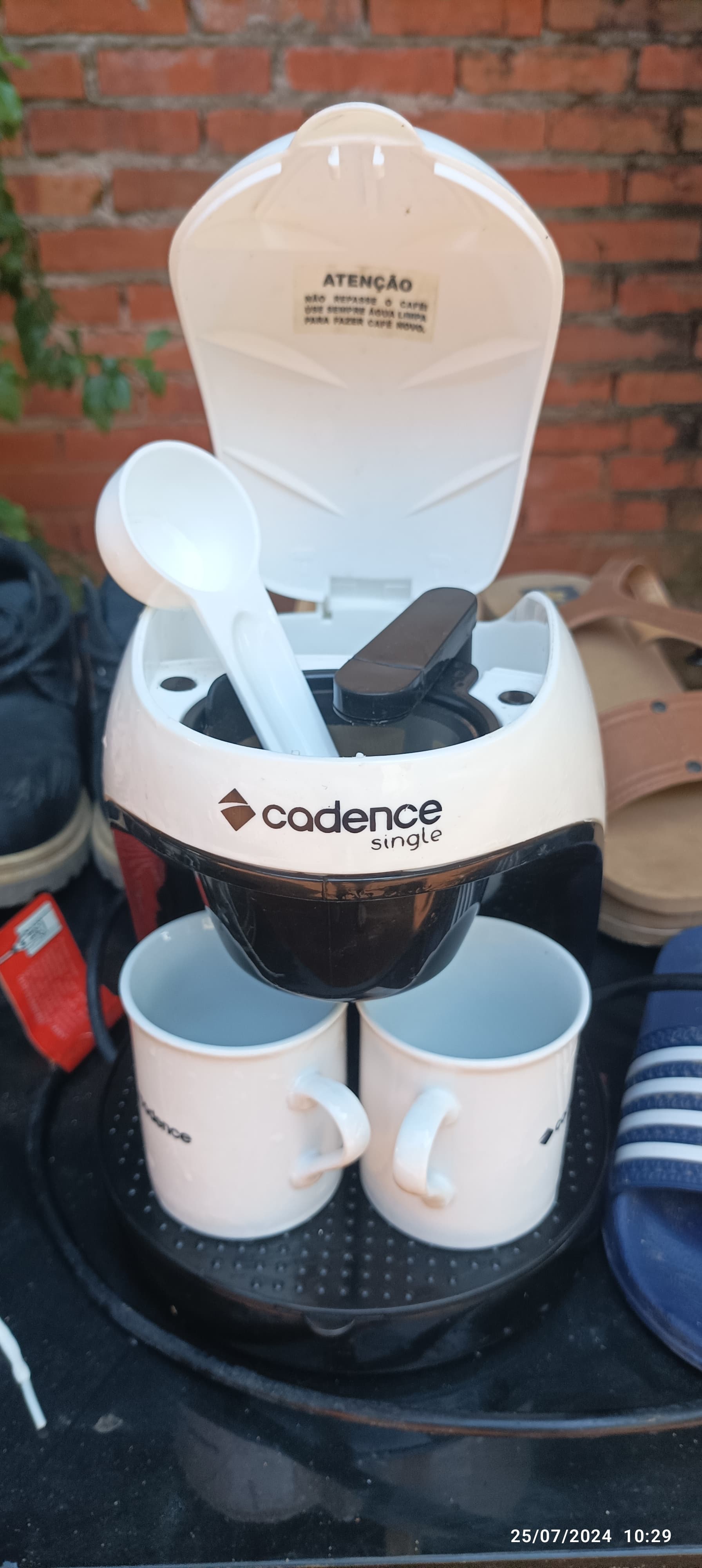 Cafetera electrica Cadence 