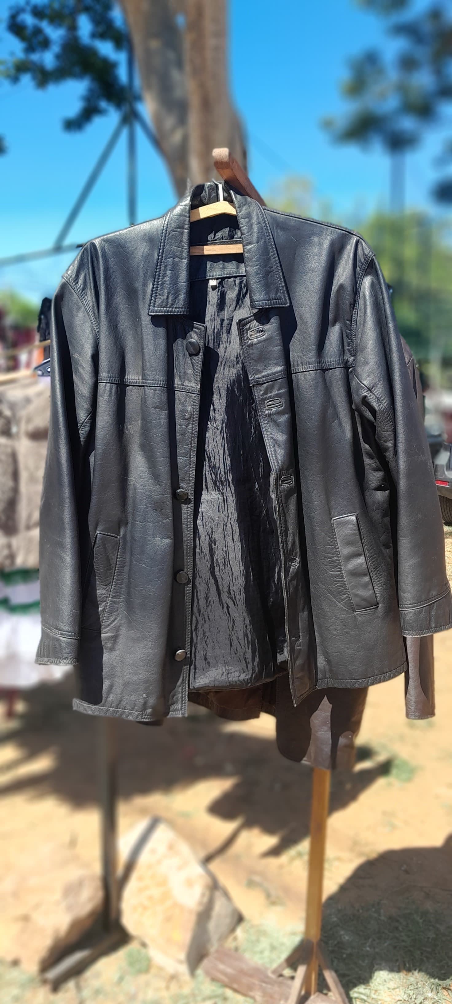 Campera de cuero 100%