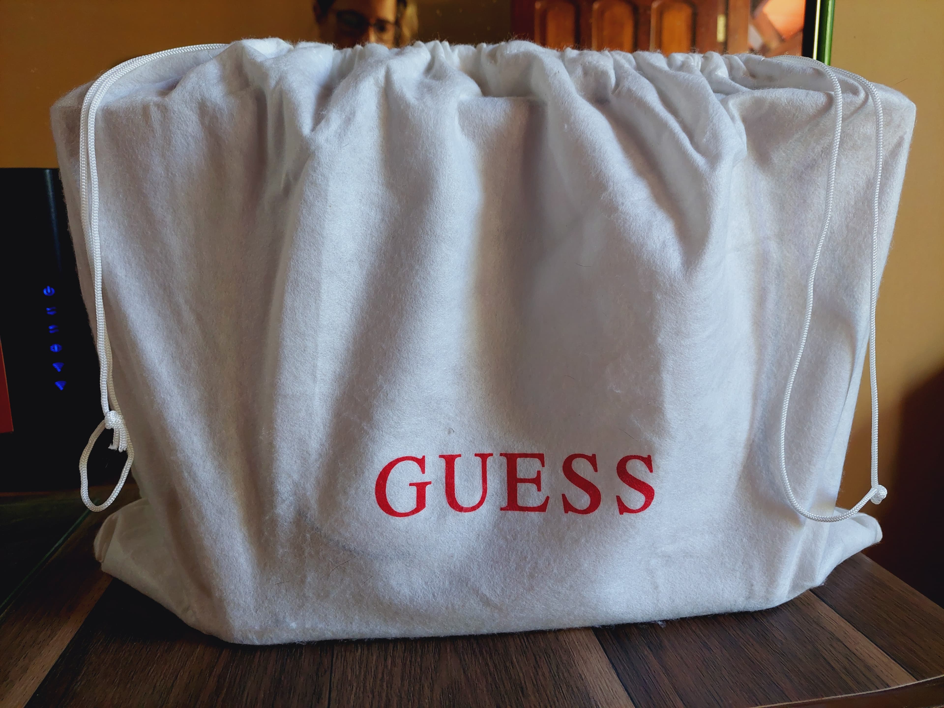 Cartera GUESS