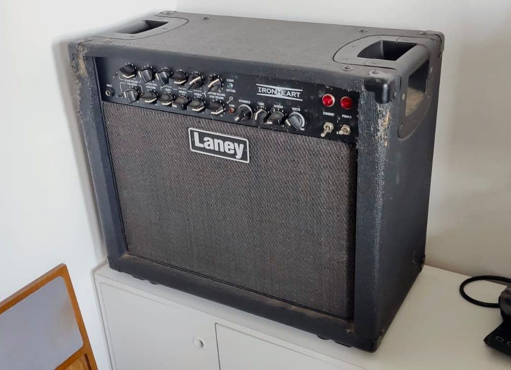 Amplificador Valvular Laney Ironheart IRT30-112