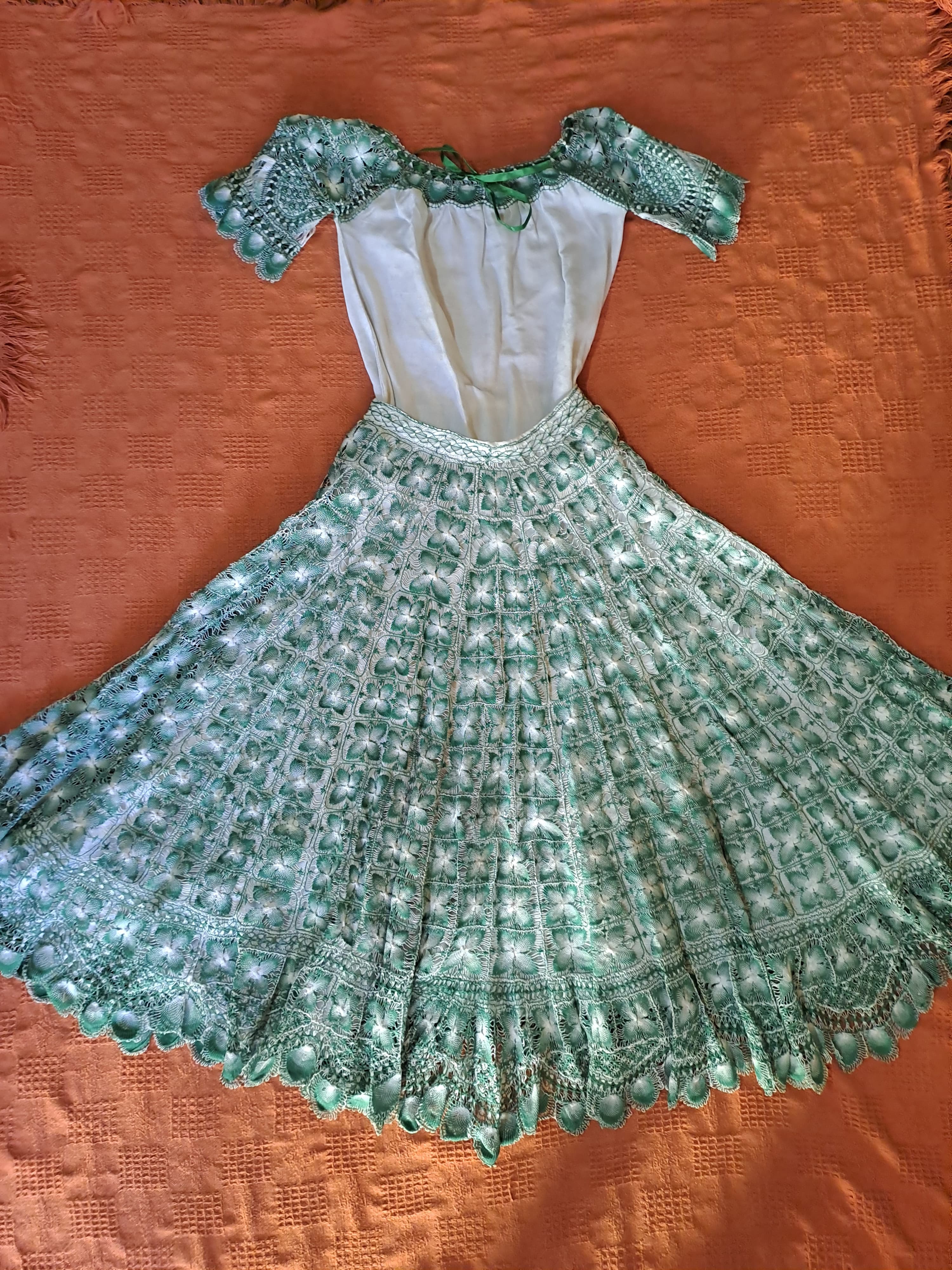 Traje de danza - Ñanduti completo